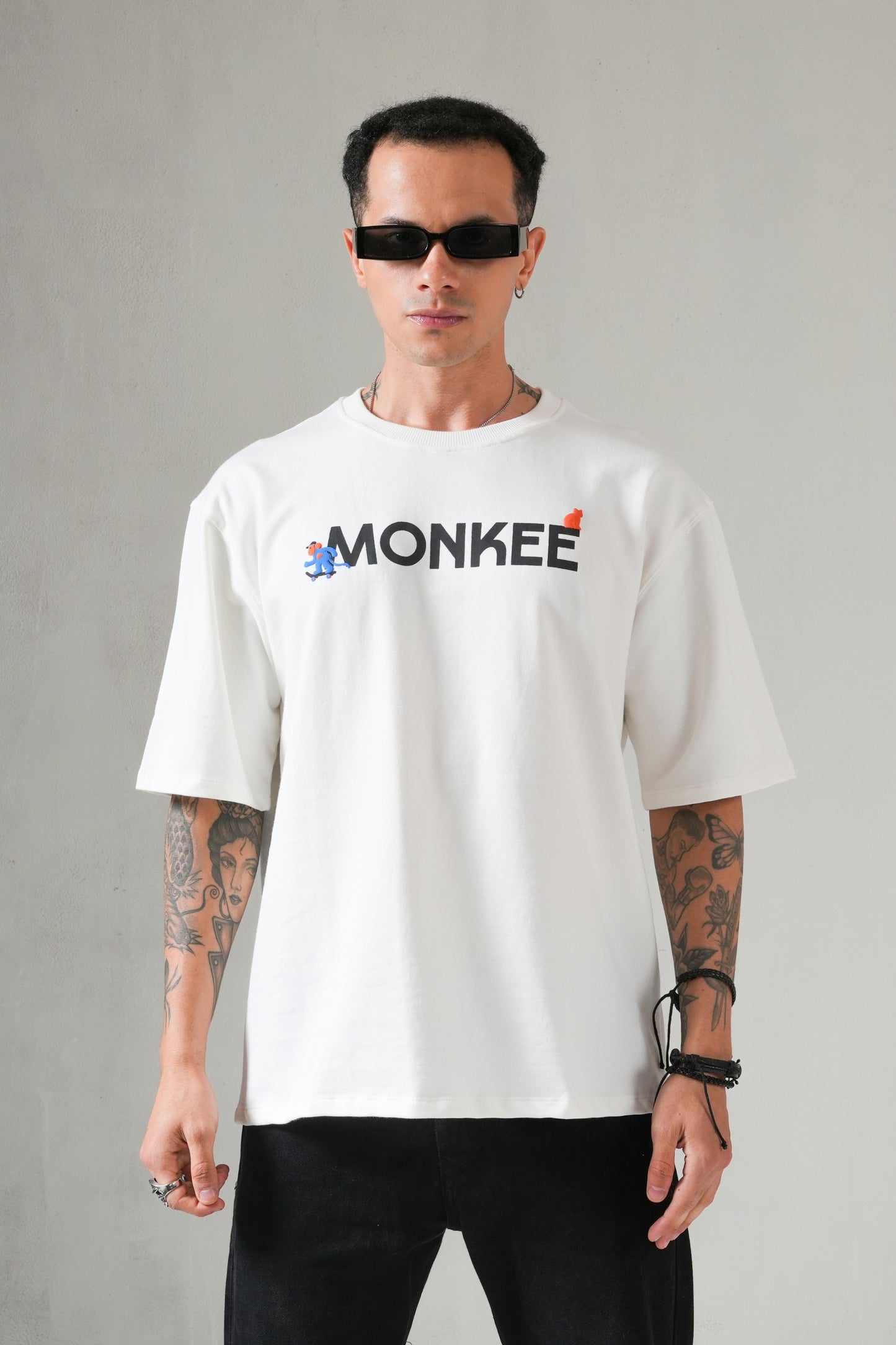 MONKEE “Street Story” Oversized Off-White T-Shirt – 280 GSM Heavyweight Cotton, Premium Streetwear with Screen & Puff Print (Unisex)