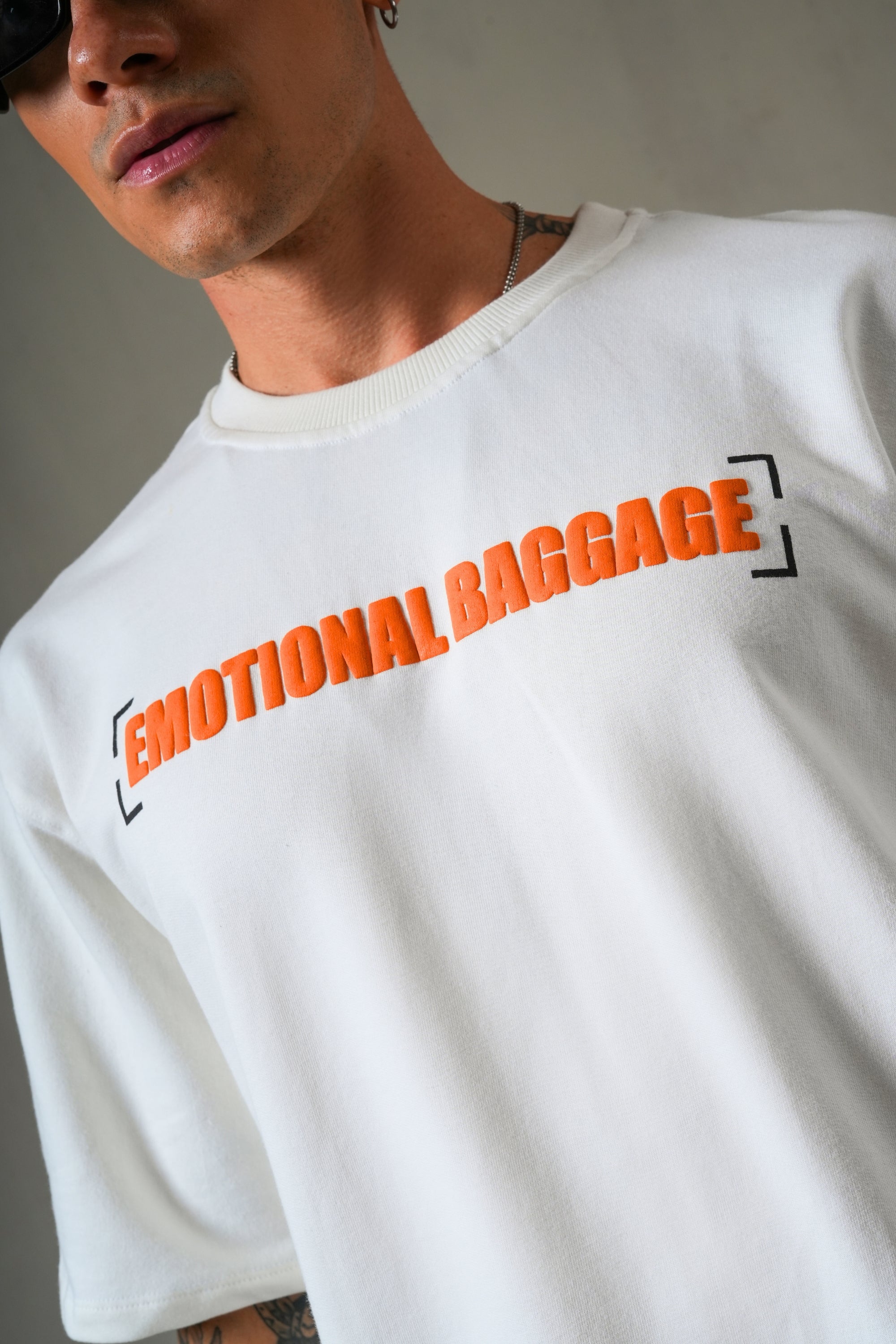 MONKEE “Emotional Baggage” Oversized Off-White T-Shirt – Premium Cotton Streetwear Unisex Tee